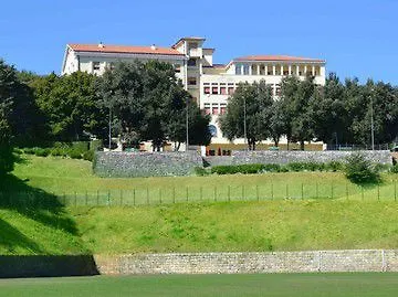 Hotel Centro Vacanze Oasi Carpineto 3*